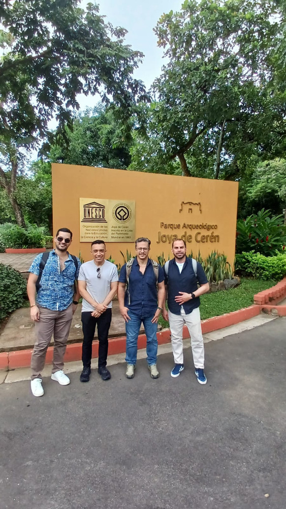 Salvadorean Tours