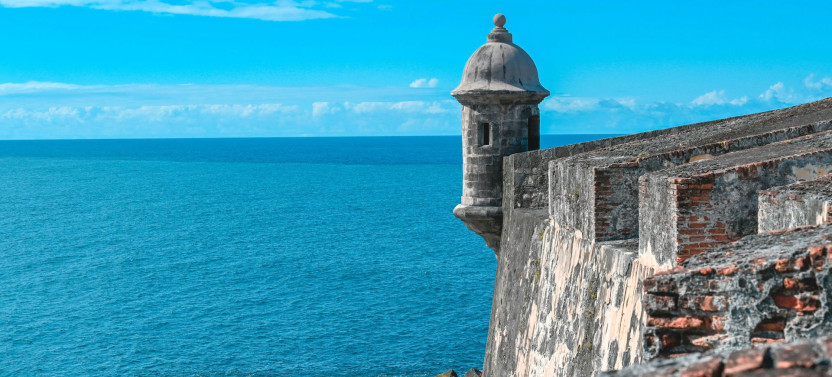 Small Group Walking Tour: San Juan Highlights with El Morro
