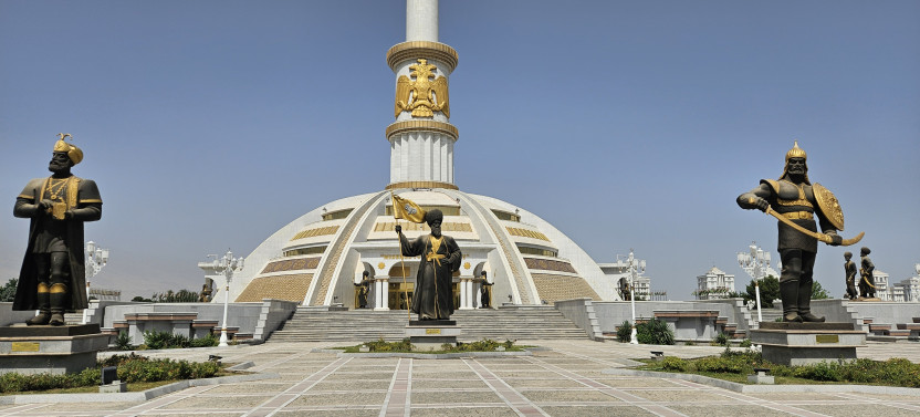 9-Day Ayrakly Oasis Tour