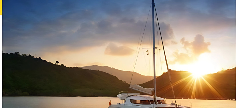 Costa Rica Catamaran Private Sunset Tour with Drinks