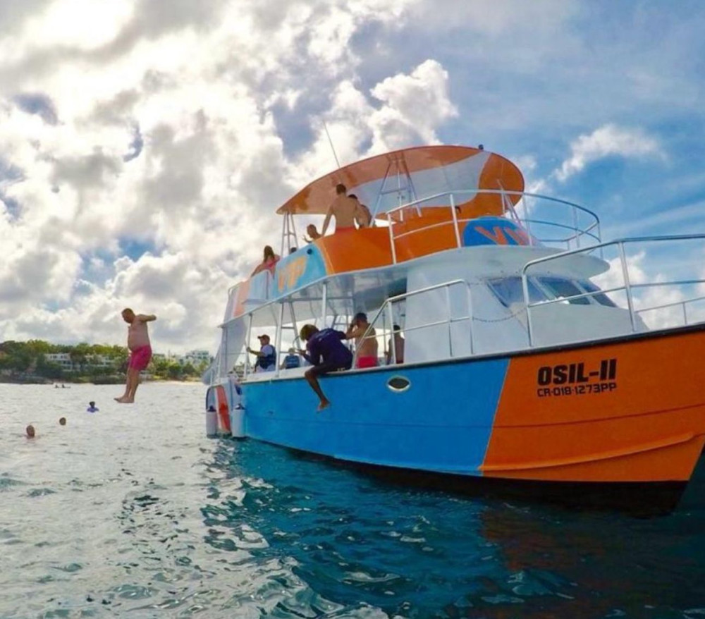 Tamares Taxi tour and transfer