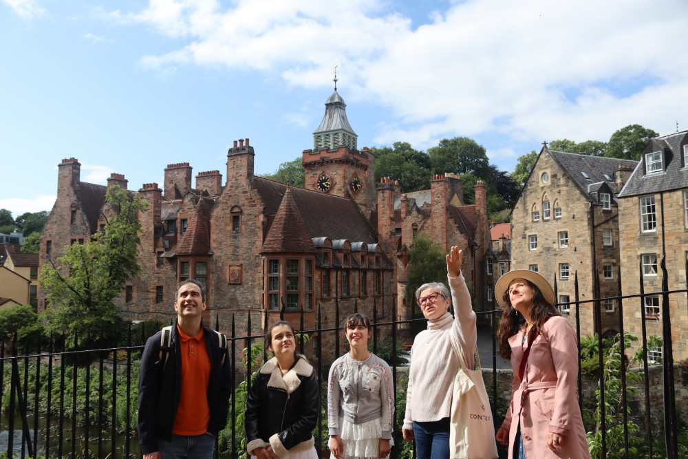 Expert-led Dean Village And Stockbridge Tour From Edinburgh