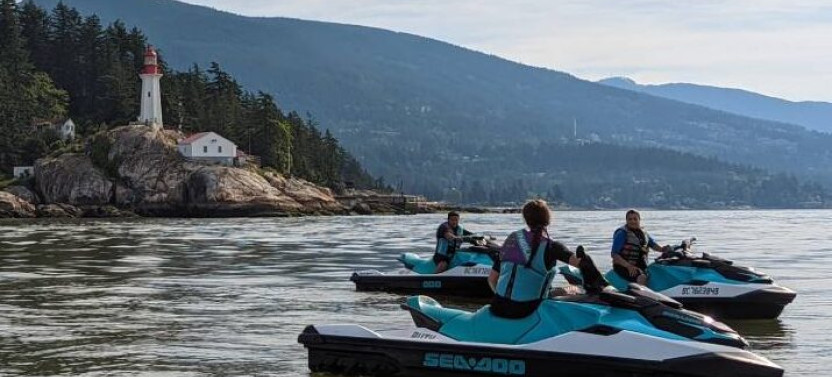 Jetski to Bowen Island Tour