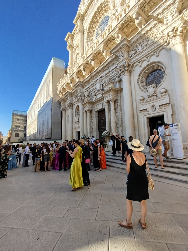 Senior Traveler Lecce Tour with Wine Food Tasting and Lunch