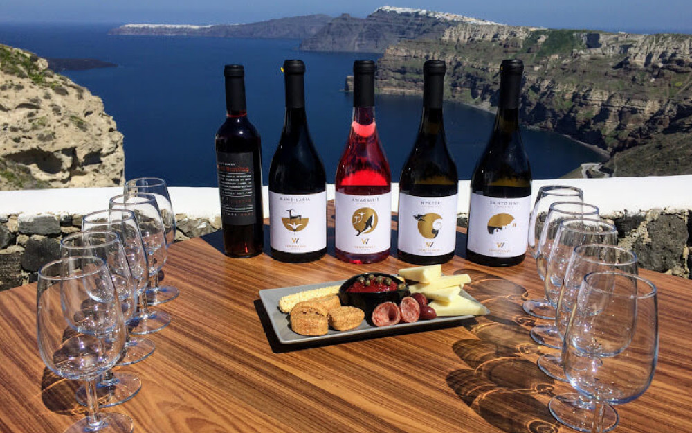 Santorini Private Wine Tour: 5 Hours, 3 Wineries (Daytime Experience)