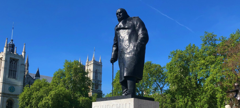 Private London in WWII Walking Tour with Churchill War Rooms Visit