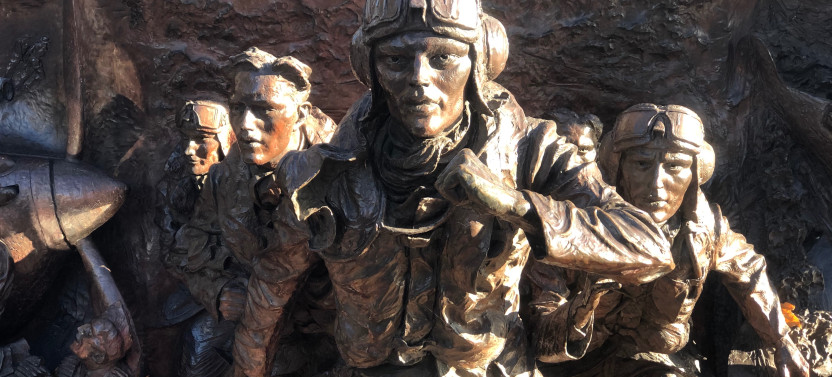 Private London in WWII Walking Tour with Churchill War Rooms Visit