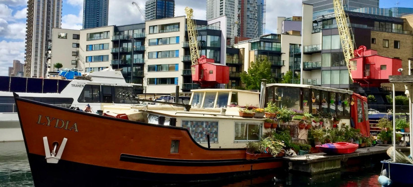 Spanish Cooking Class in London on a Houseboat