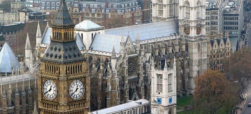 London's Classic Sights and Hidden Histories: A Self-guided Audio Tour