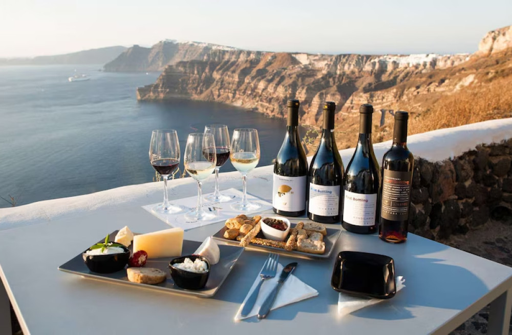 Private Santorini Wine Tour: Day or Sunset with a Local Expert