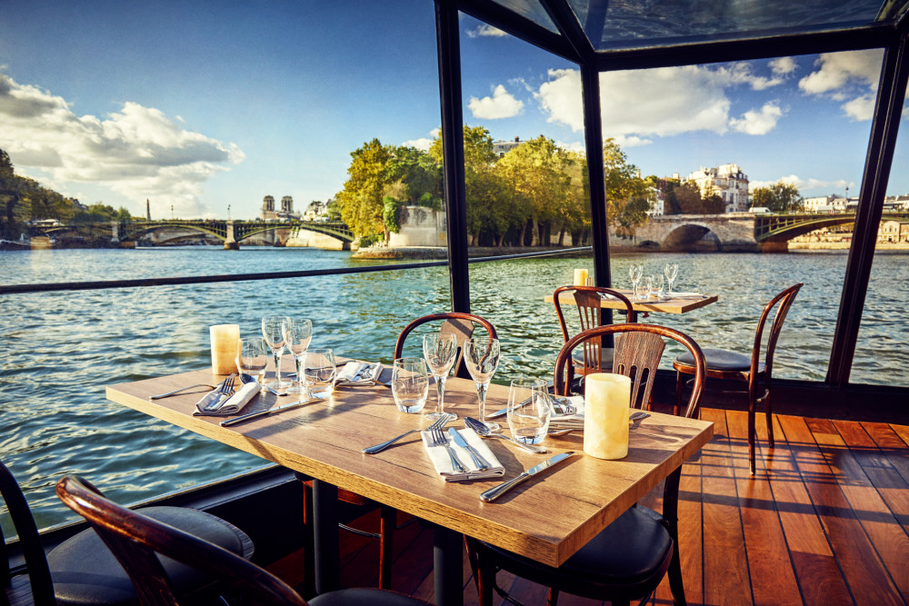 Lunch Cruise with PARIS SEINE (Without Drinks)