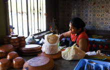 Eating With Carmen Food Tours4