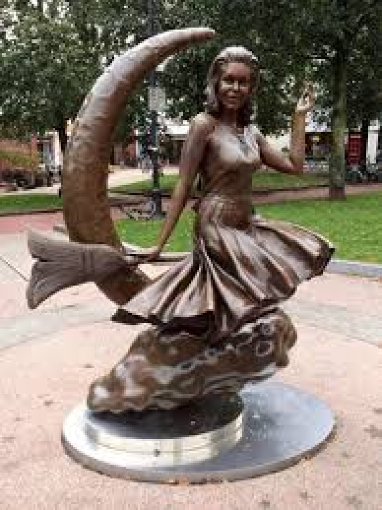 Salem Historical Tours