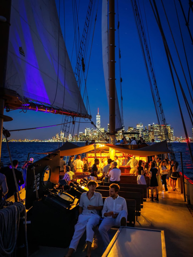 City Lights Sail - Clipper City