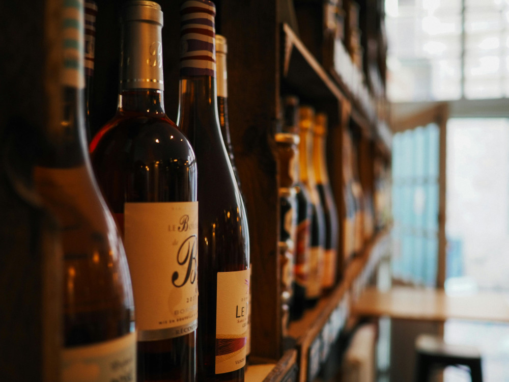 Vigo: Private Walking Tour with Beer or Wine Tasting