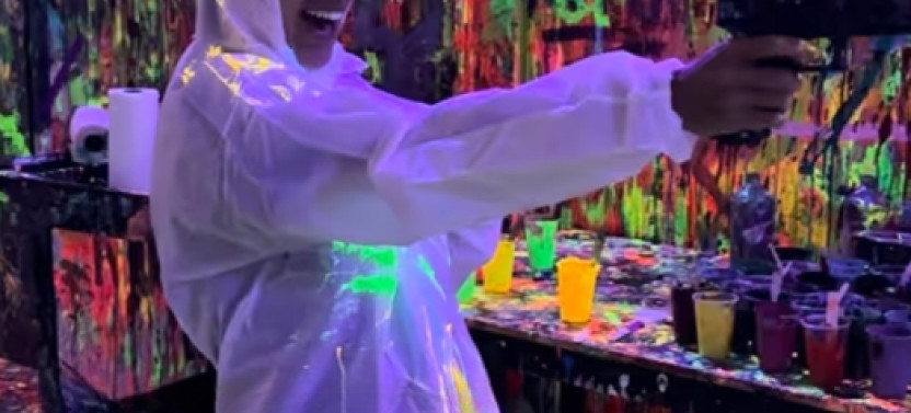 Art Boom Experience In Neon Lights - New York