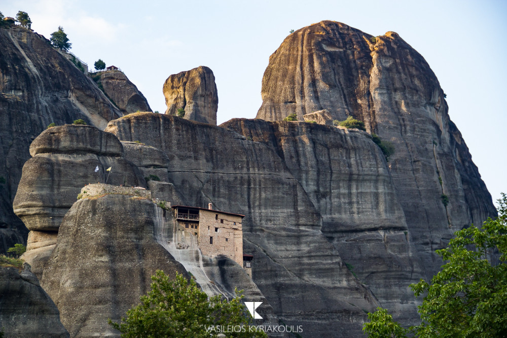 Meteora Thrones - Travel Center