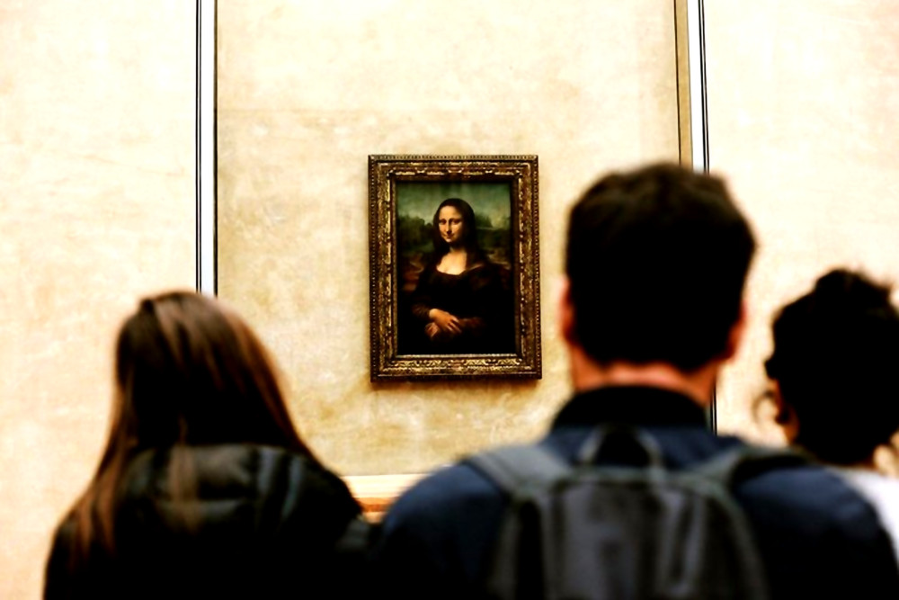 Combo: Louvre Museum + Orsay Museum Guided Tour - Private