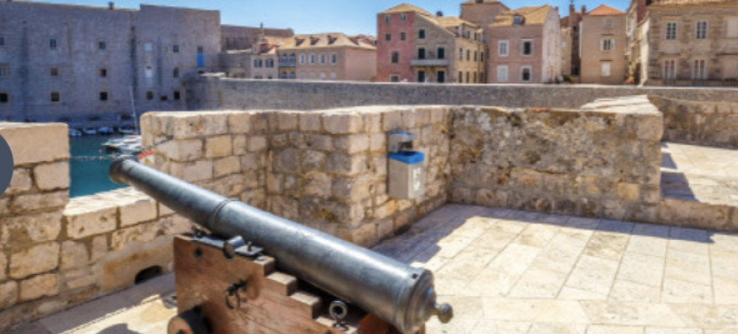 City Wall Tour with a Local Guide