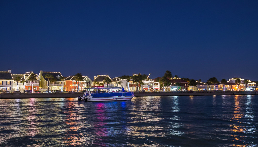 Champagne Cruise with Nights of Lights Viewing