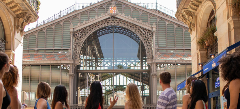 Private Barcelona Gems: 10+ Sights Immersive Walking Tour, photo 3 of 5