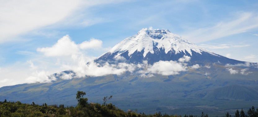 Private Cotopaxi & Quilotoa Tour | 2-Day All-Inclusive Adventure