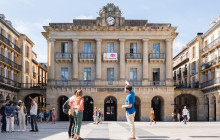 Local Experts Tours1
