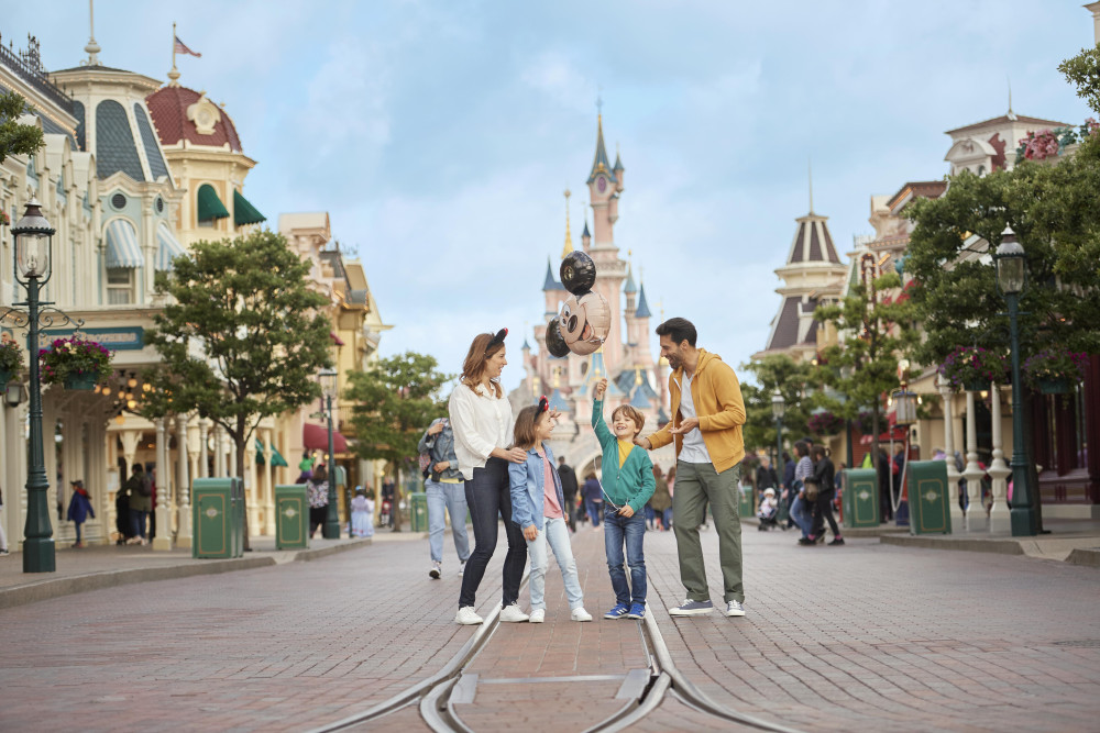 Disneyland Paris - 1 Day Single Park Pass From Paris