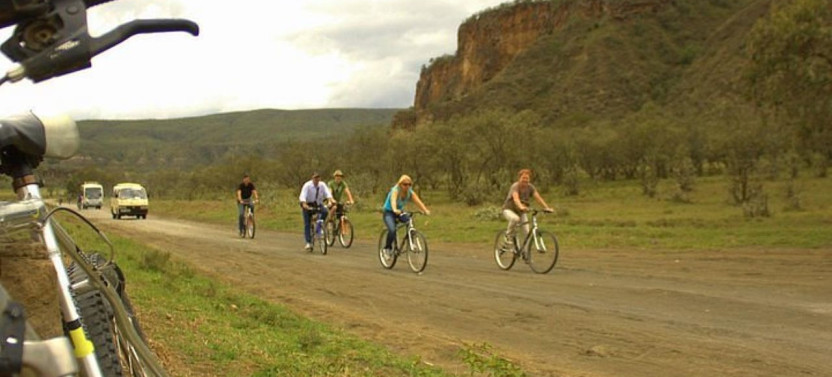 Hell's Gate National Park Safari with Optional Boat Ride – Day Trip