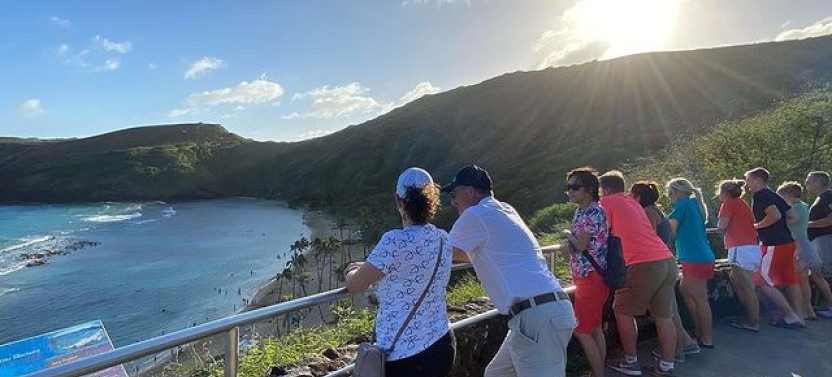 Circle Island Tour