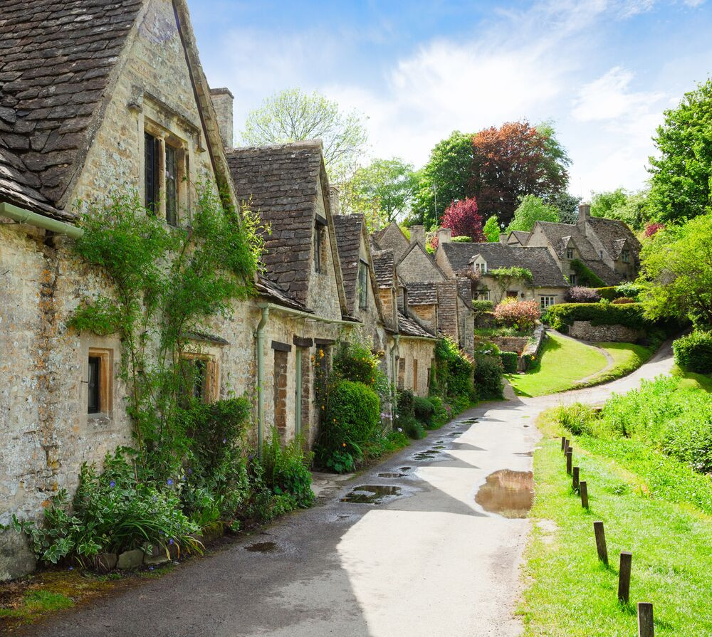 Lunch In The Cotswolds: The Prettiest Village In Britain