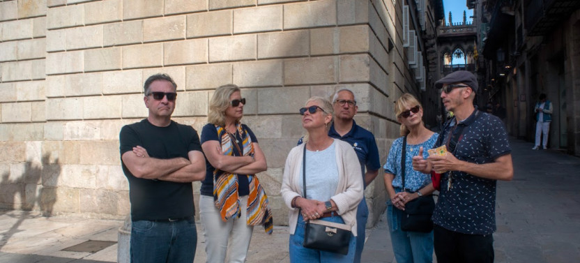 Private Old Quarter Walking Tour with Food & Wine Tasting, photo 5 of 8