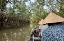 Saigon Private Tour Guide5