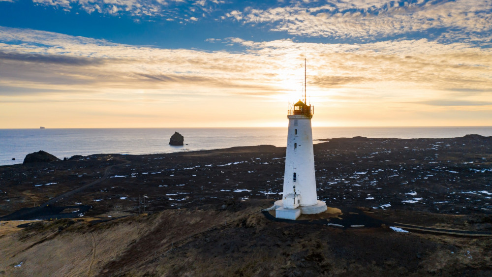 Private Airport Transfer: Keflavik to Blue Lagoon