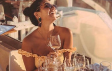 Santorini i-Land Tours3