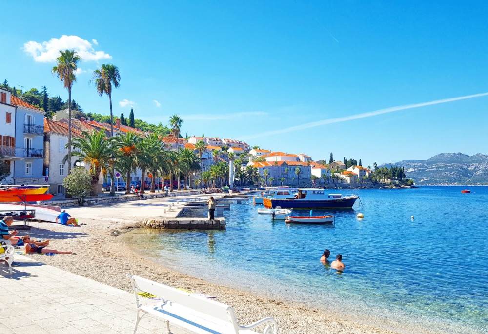 Private luxury wine tour to Korcula and Ston