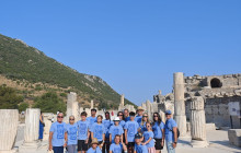 Farout Travel13