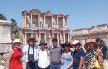 Farout Travel18