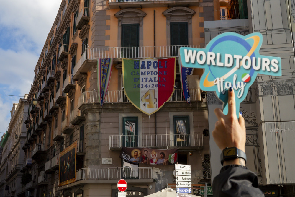 From Naples: Walking tour and Undergrouns Ruins - Group Tour