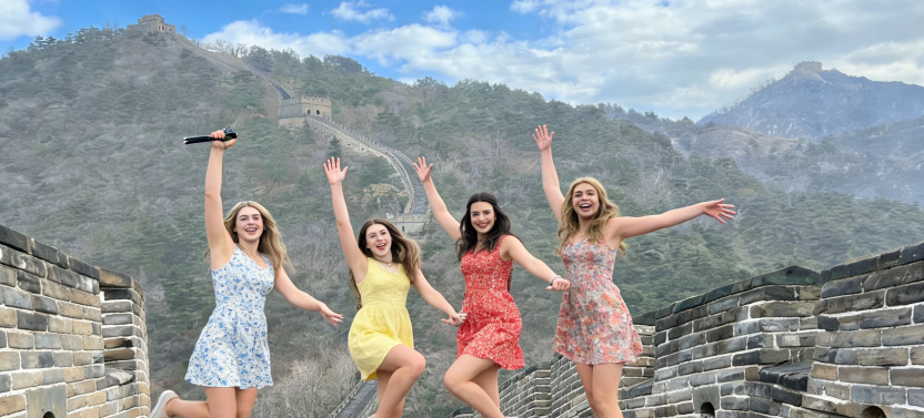 Private Layover Tour to Mutianyu Great Wall & Summer Palace with Cable Car
