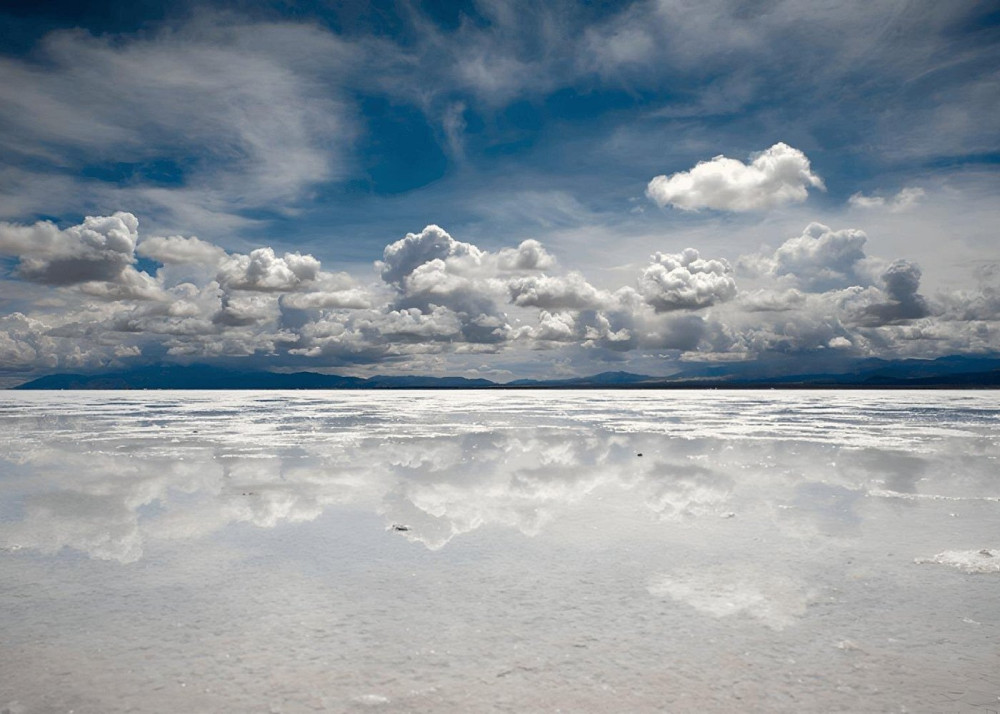 Skies That Embrace the Earth: Hornocal and Salinas Grandes Tour