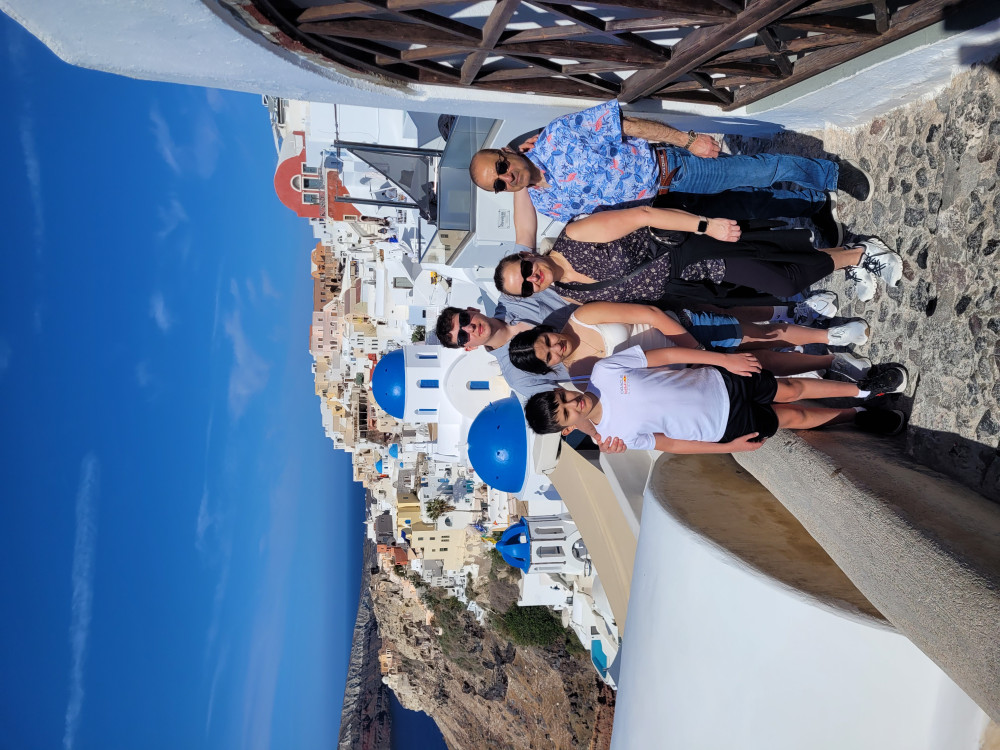 Santorini Traditional Villages & Ancient Akrotiri Private Cultural Tour