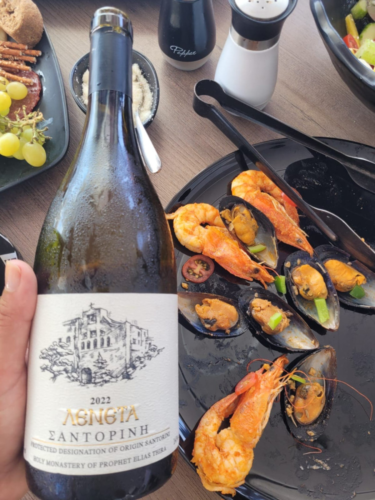 Santorini Golden Tours