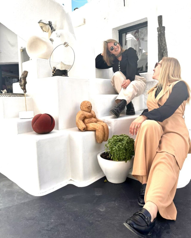 Santorini Shopping Therapy Tour – A Journey Through Style & Tradition