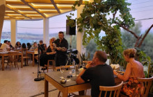 Santorini Golden Tours8