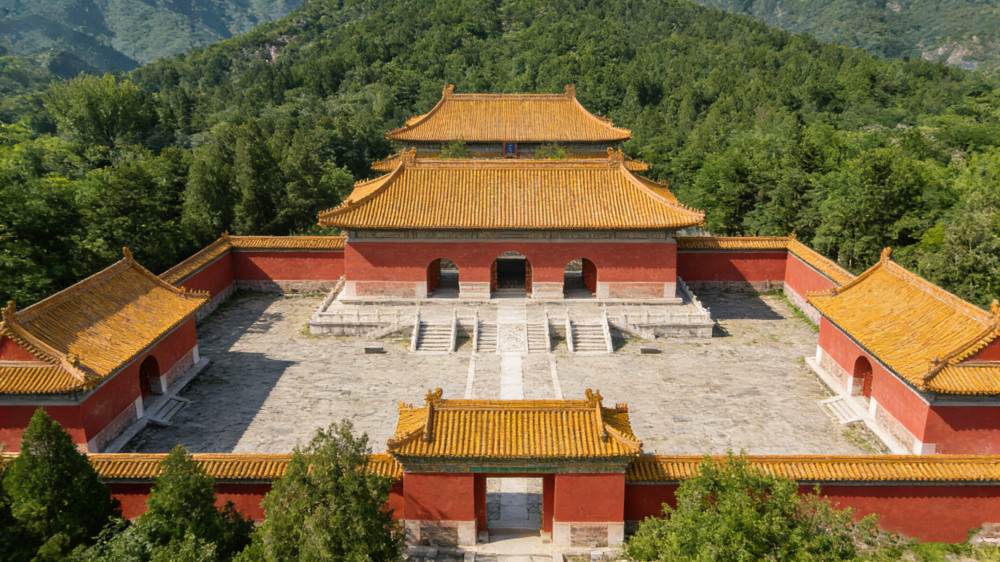 Beijing Private Day Tour to Ming Tombs