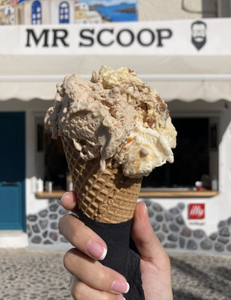 Santorini Golden Tours