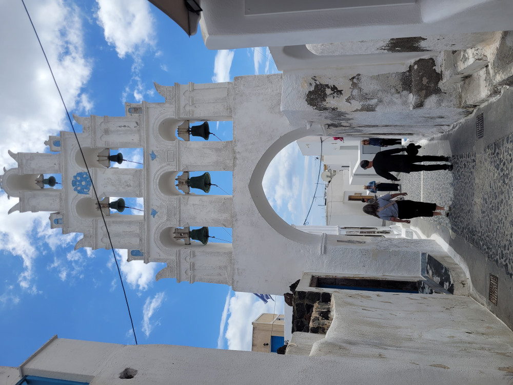 Santorini Golden Tours