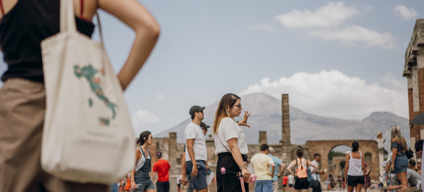 Complete Pompeii Skip the Line Tour with Archaeologist Guide