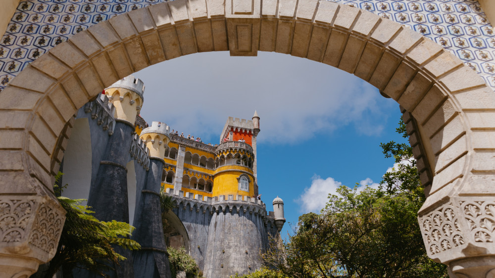 Sintra, Pena Palace, Regaleira, Cabo da Roca and Cascais from Lisbon